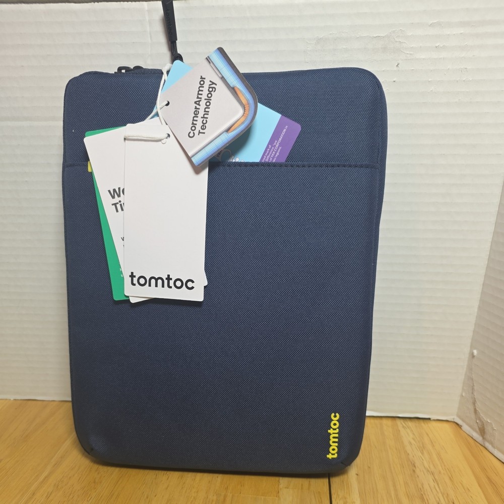 Tomtoc Zippered Laptop/Tablet Sleeve
