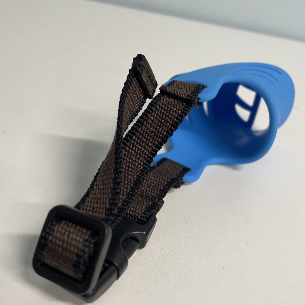 Anti Bite Duck Mouth Muzzle Adjustable Small Snout circumference 6"x 2-3.5" Leng