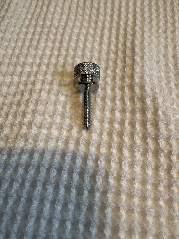 Freightliner Red Jewel Dash Screw Chrome