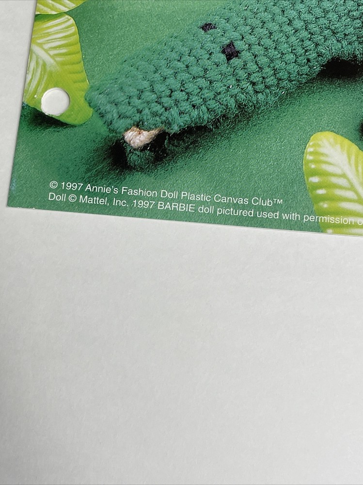Alligator Annie's Fashion Doll Plastic Canvas Pattern