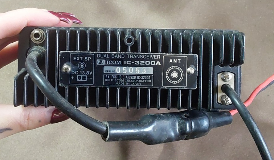 Icom Dual Band FM Transceiver Model IC-3200A