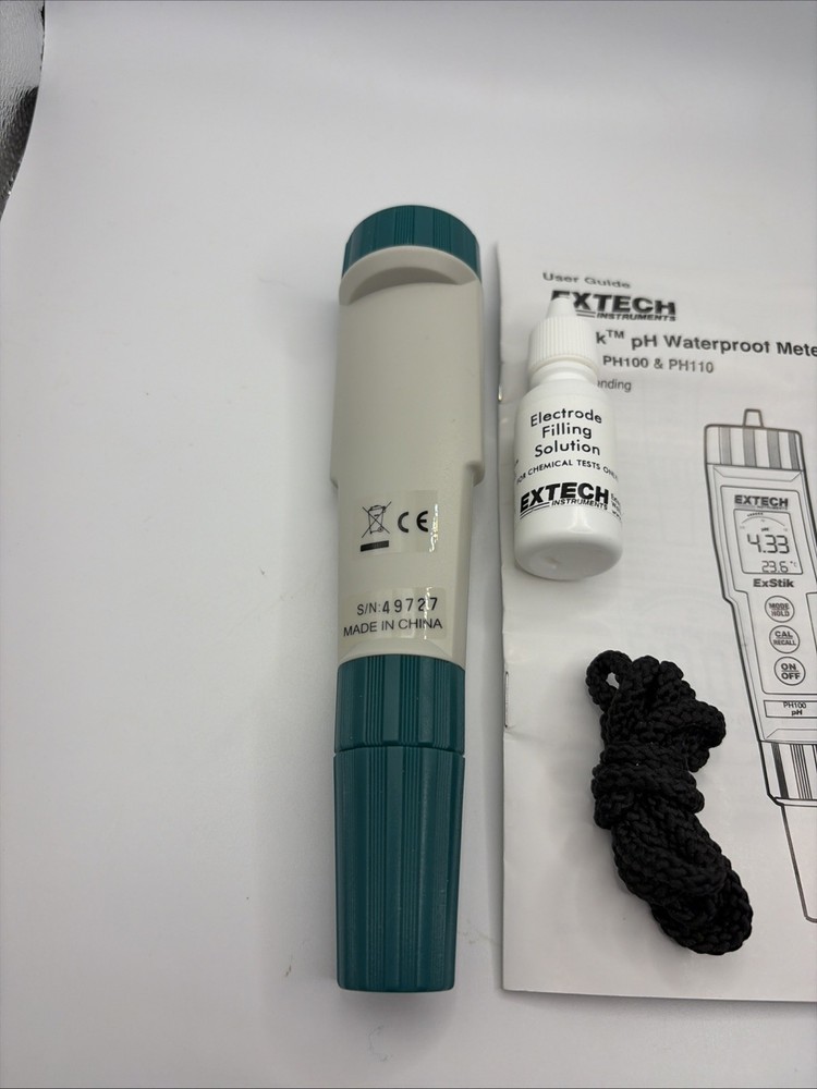 New Open Box- Extech PH110 Waterproof ExStik pH Meter