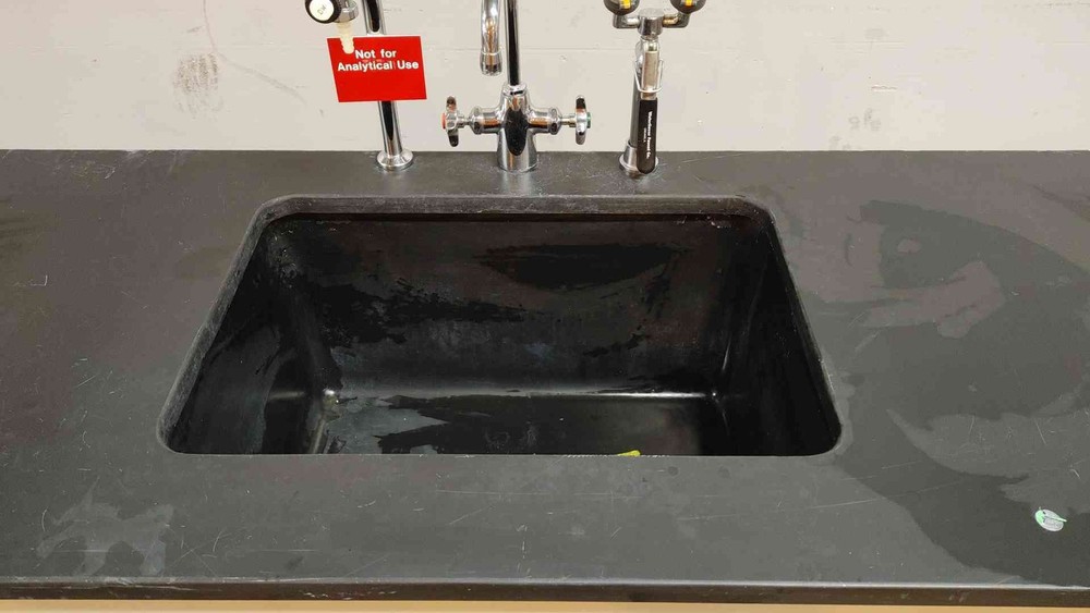 5' Hamilton Recessed Sink Bundle Casework(104233)