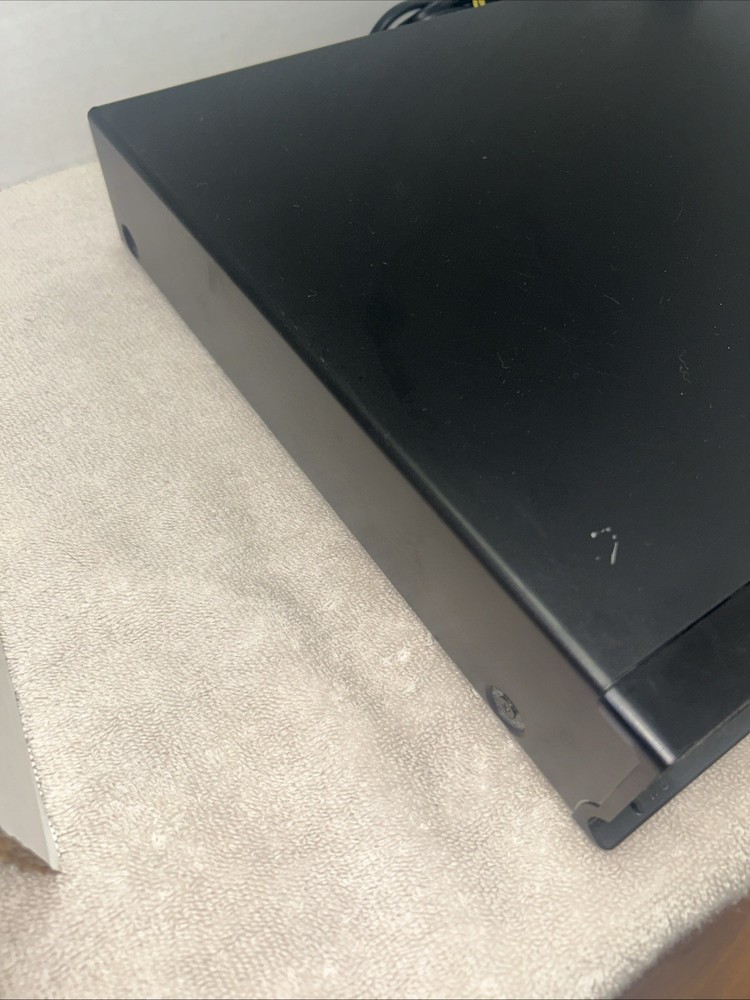Sony BDV-E280 HBD-E280 AllinOne 3D Blu-Ray Home Theater Base Unit With Remote