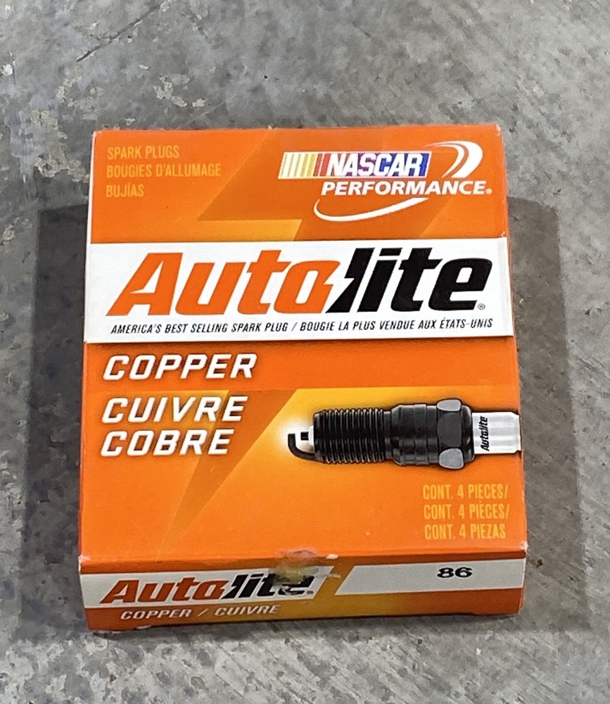 4-Pack, Autolite 86 Copper Resistor Spark Plugs New