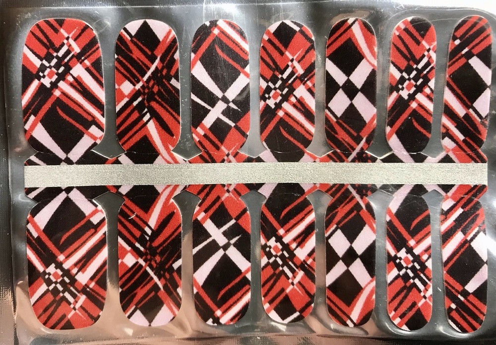 Color Nail Polish Strips 14ct.    NL114 .       READ DESCRIPTION BELOW