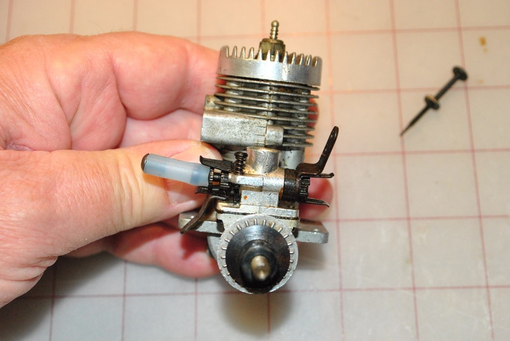 Fox 19 RC Engine. Nice!
