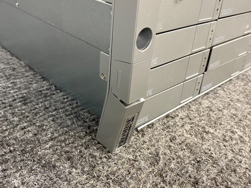 Promise VTrak J630S 3U 16-Bay Storage Array No Drives/Controller Modules (As Is)