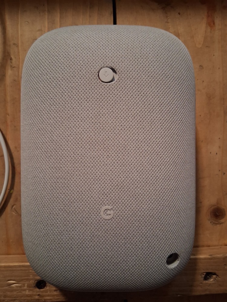 Google Nest Audio GXCA6 Chalk Multi Language Mini Bluetooth Speaker Works