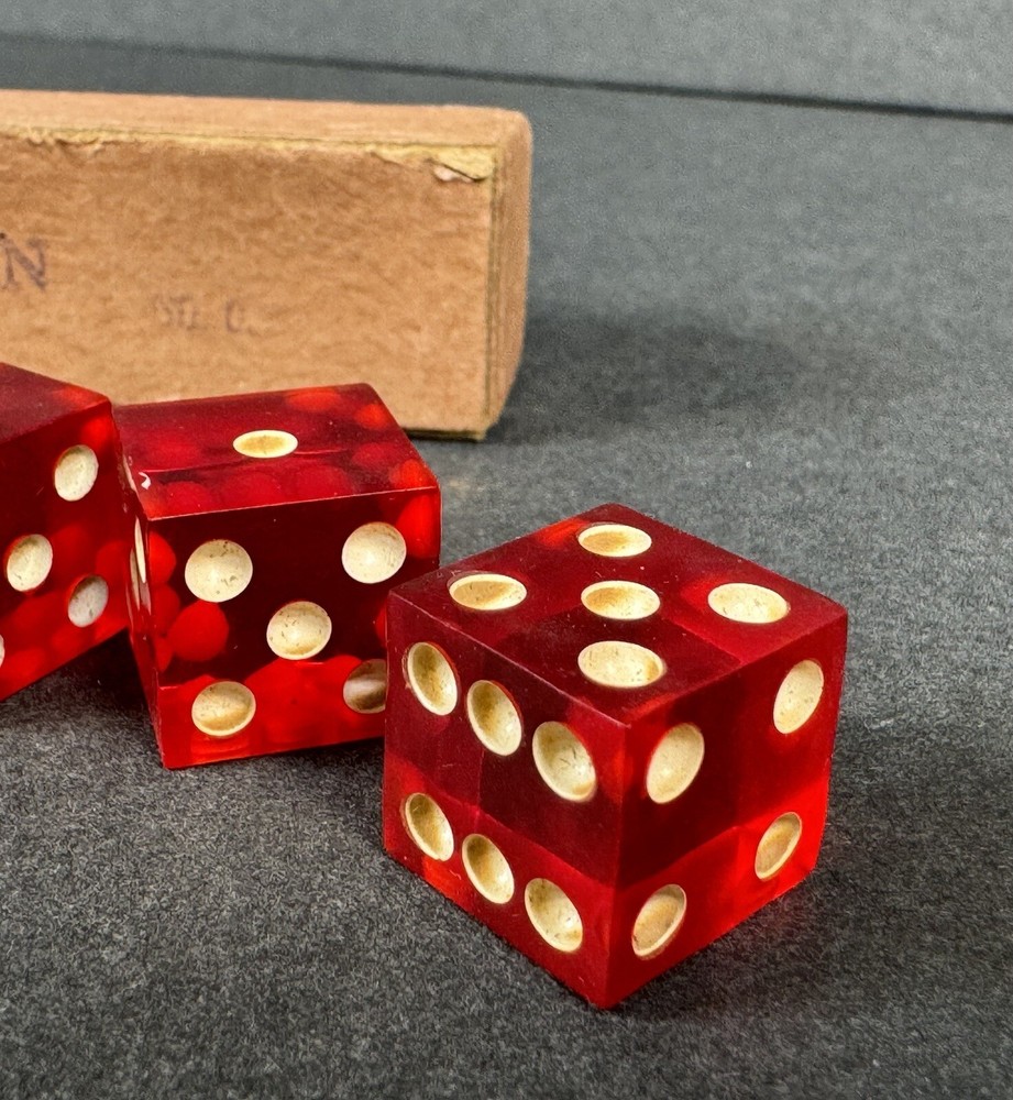 BAKELITE Rare Vintage Red Dice Set