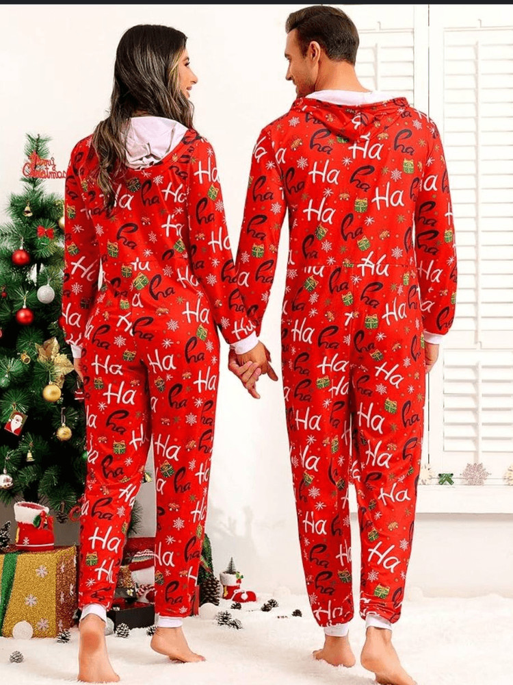 NEW WITHOUT TAGS CHIC ME CHRISTMAS OUTFIT