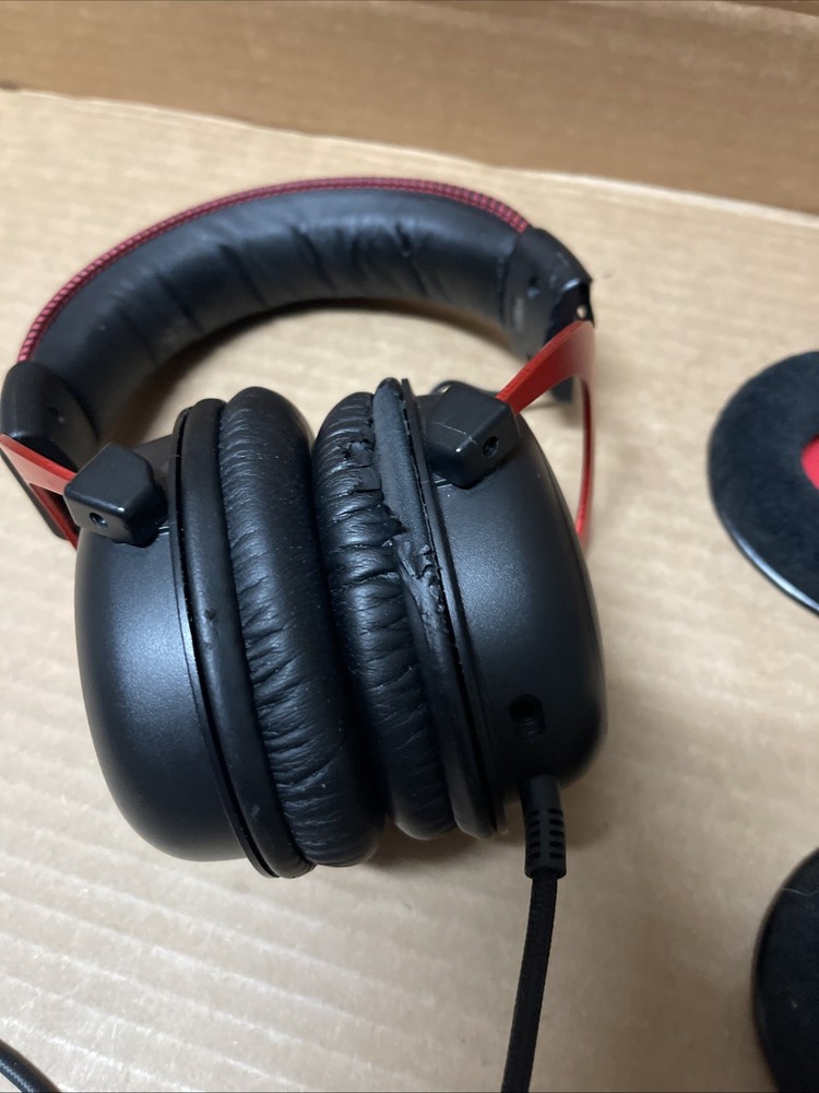 HyperX Cloud II - Gaming Headset - Black-Red **READ DESCRIPTION**