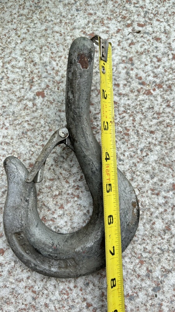 Vantage Heavy Duty Alloy Eye Hook with Latch,double Clovis Link & Link Ring Set