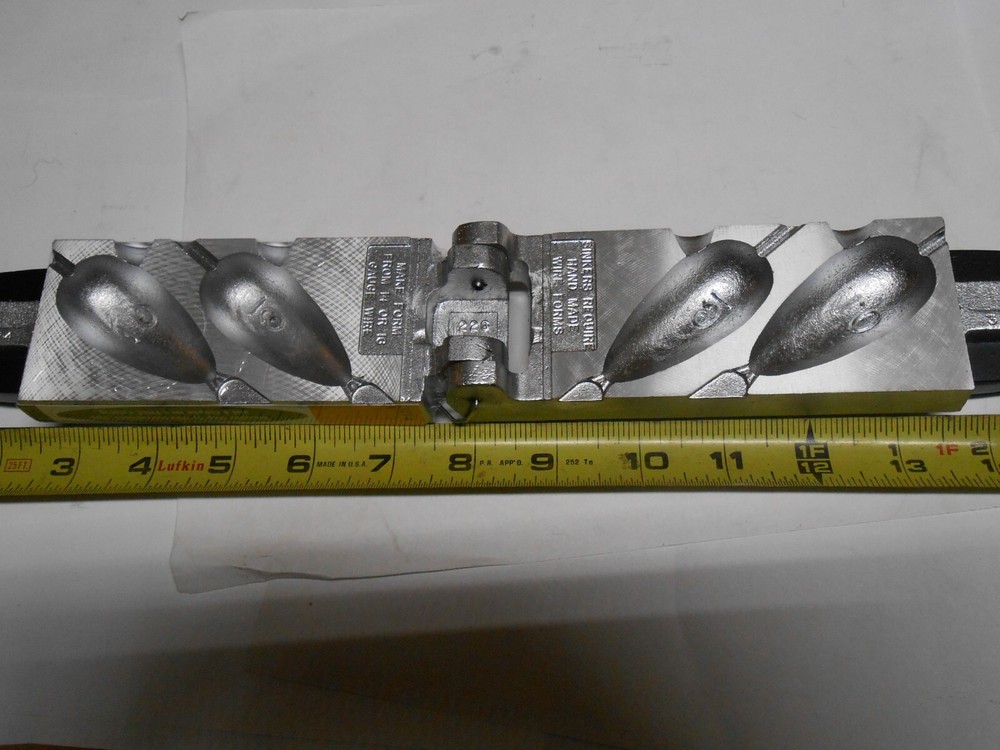 3274 Do-It Claw Sinker Mold 9 - 10 oz