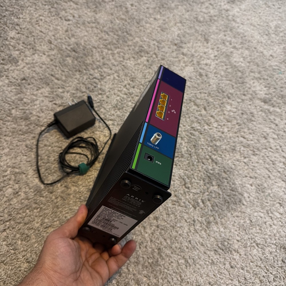 Arris SURFBoard SBG7400AC2 Wi-Fi Modem