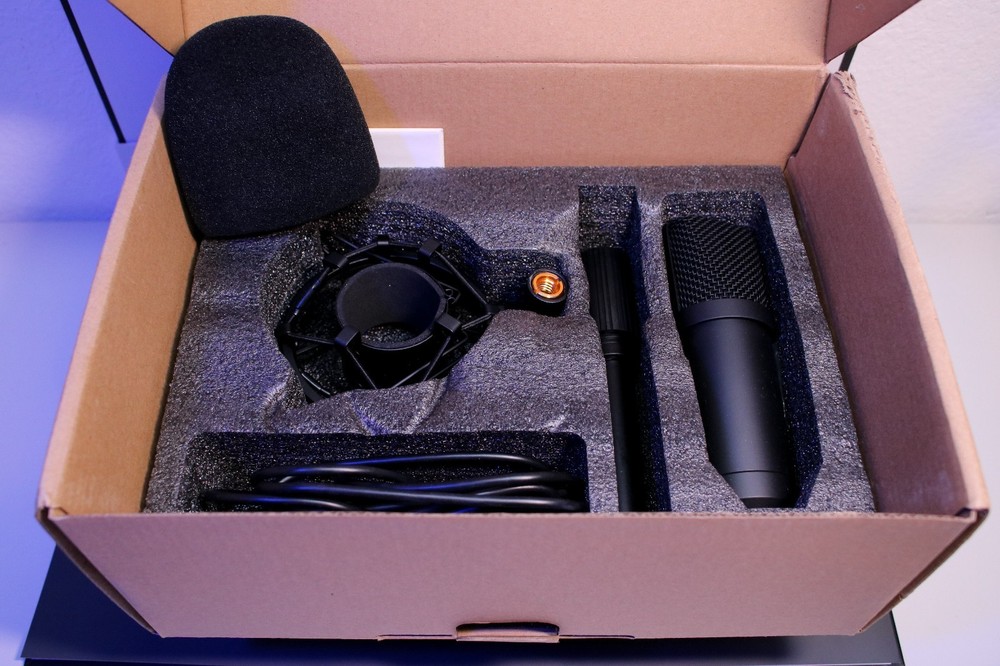 USB Condenser Microphone Kit w/ Stand Pop Filter Shock Mount Podcast Streaming