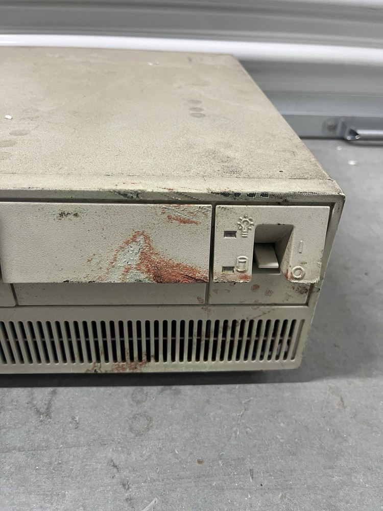 IBM Personal System/2 Model 70 386 Desktop Computer - UNTESTED / FOR PARTS *READ