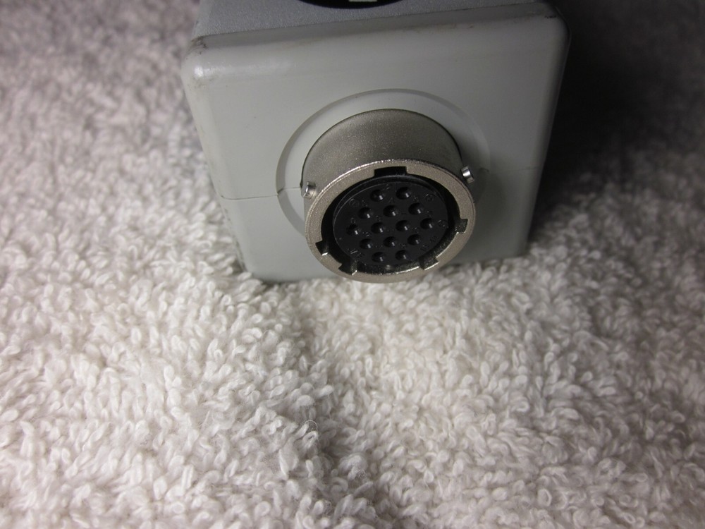 SMPTE TIME CODE GENERATOR/ READER P-1