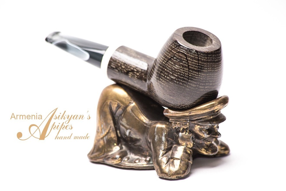 Asikyan Pipe #454/25 Reverse Calabash Morta Smooth Hand Made