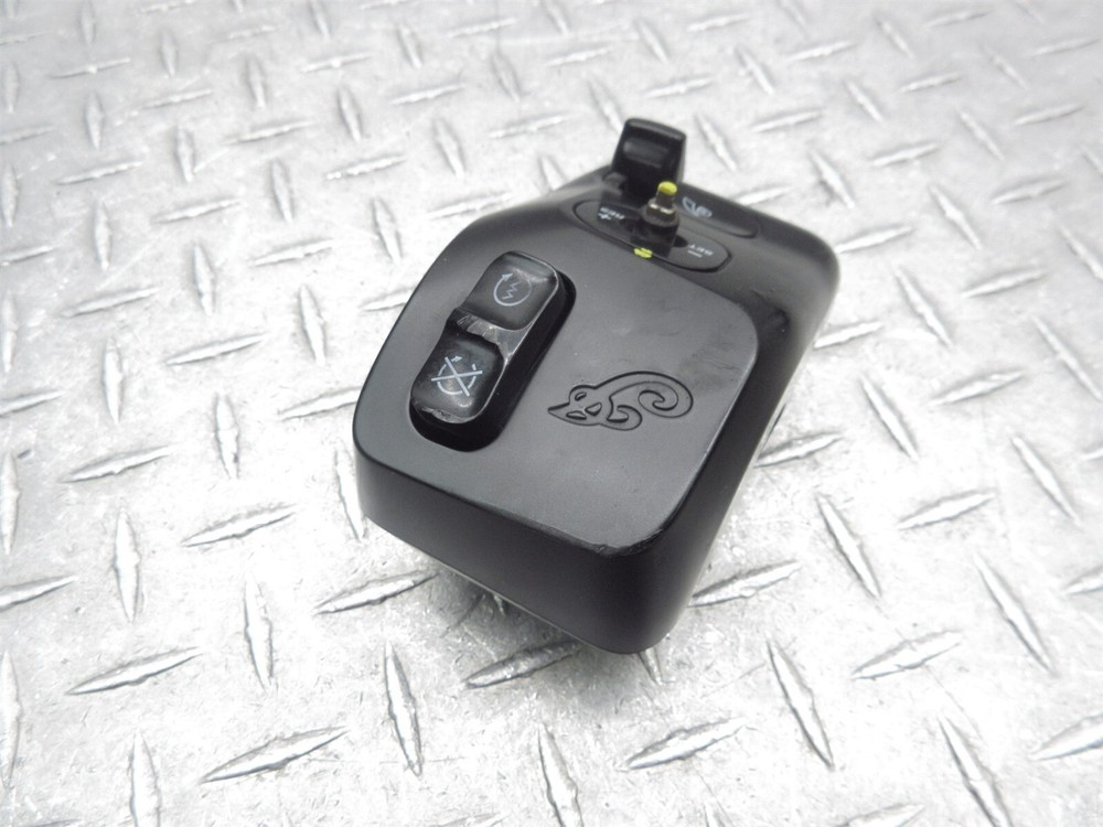 2018 18-23 Indian Challenger OEM Right Handlebar Switch Control Assy