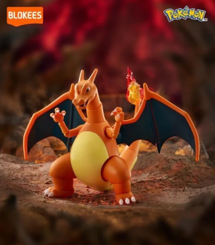 Pokemon Blokees Charizard Model Toy figure