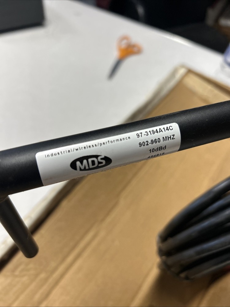 MDS 97-3194A14 ANTENNA