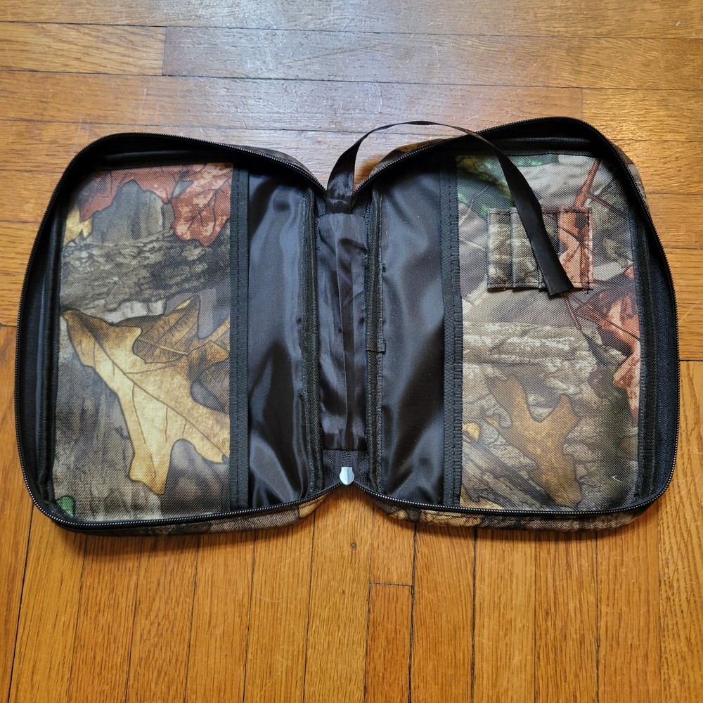 Divinity Boutique Bible Basics Autumn Forest Camo, Extra Large