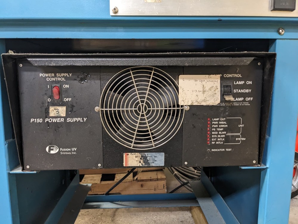 UV conveyor curing system. DoctorUV