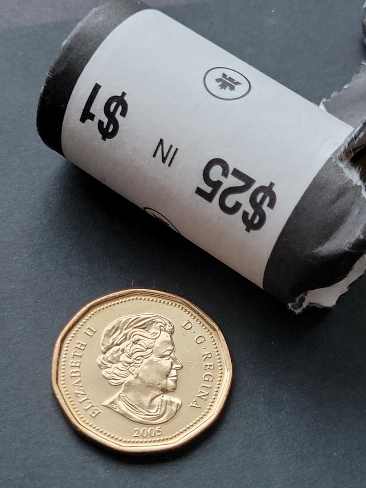 ***CANADA LOONIE 2005 *** TERRY FOX *** FROM MINT ROLL ***