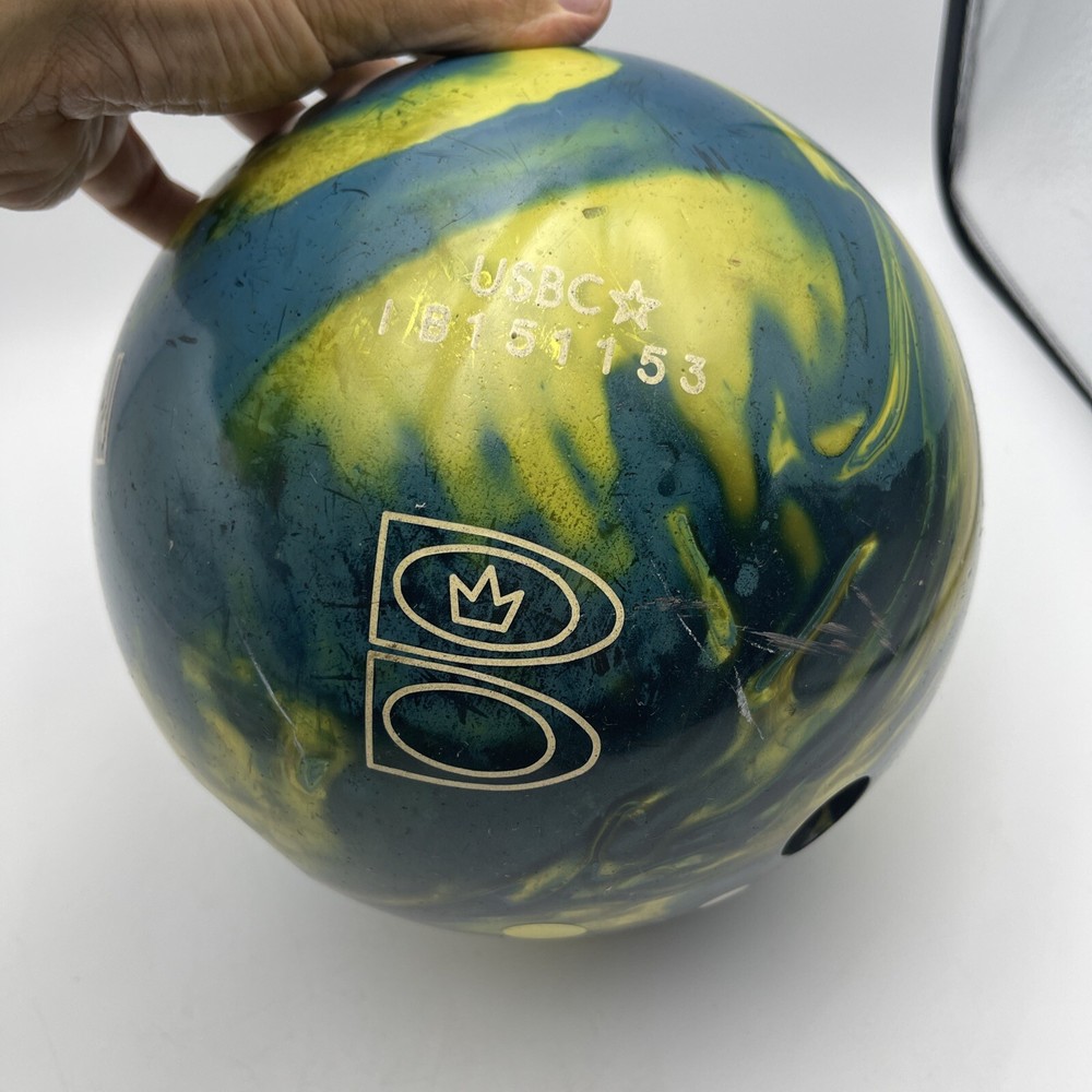 brunswick bowling ball Python 15.71 Lb.