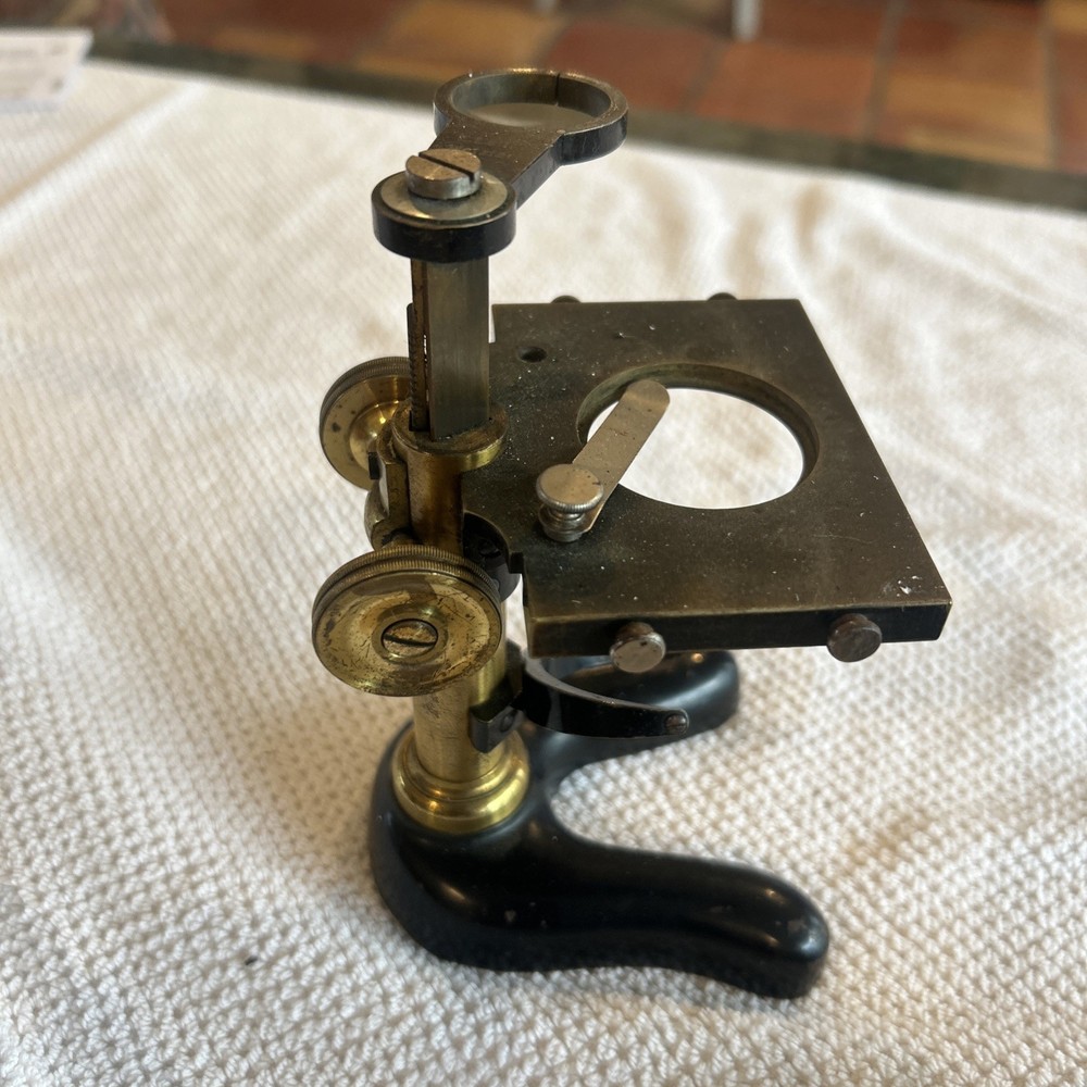 Leitz Wetzler brass field microscope,