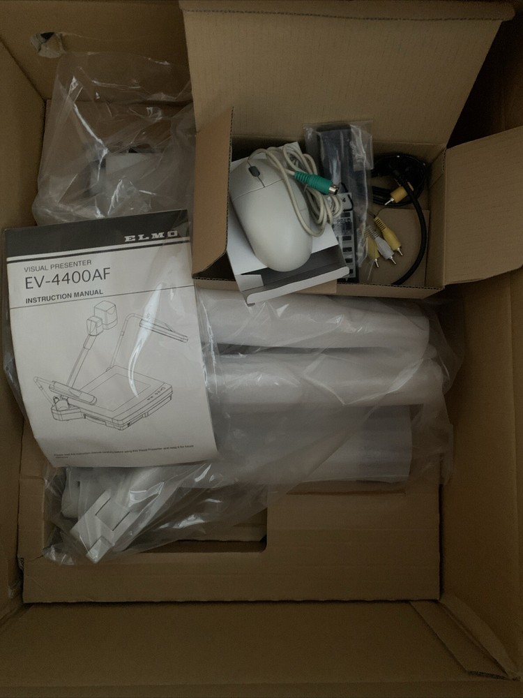 Elmo EV-4400AF Visual Presenter Zoom Overhead Document Camera