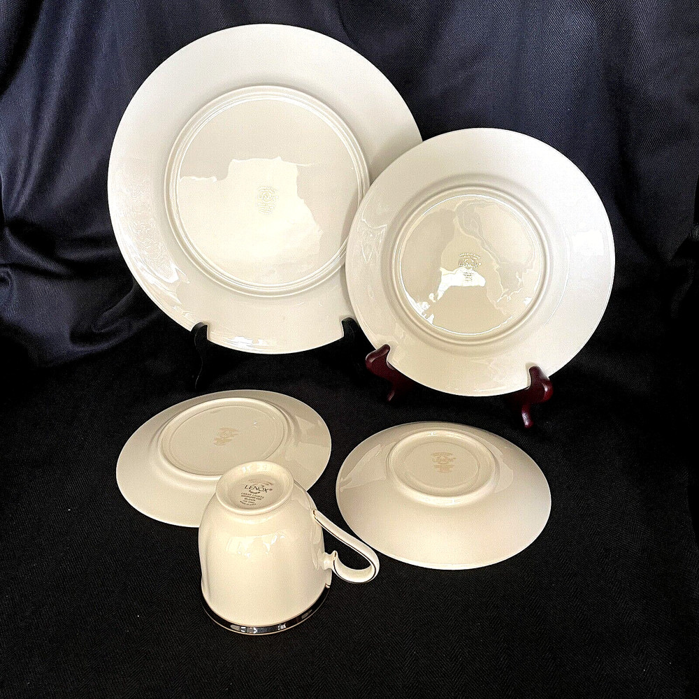 LENOX 'URBAN LIGHTS' DINNERWARE - 5 PIECE PLACE SETTING