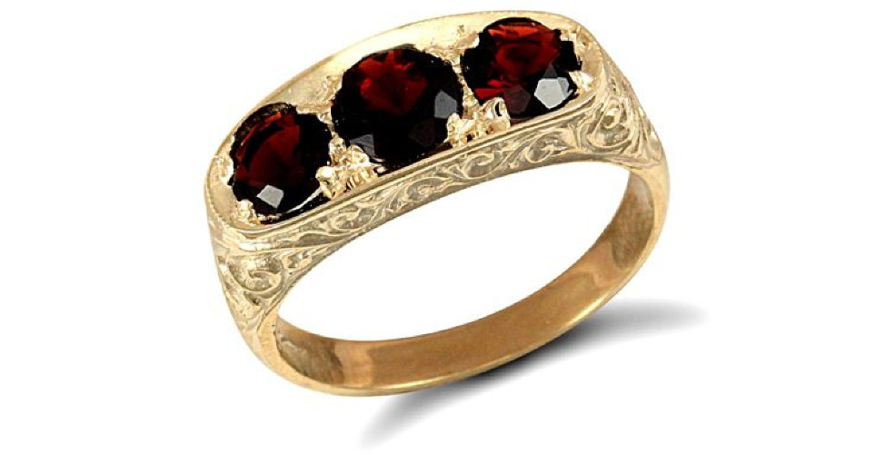 9ct Gold Gents Three Stone Carnet Ring