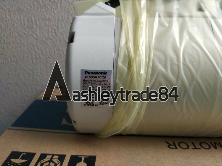 1PCS New Panasonic Servo Motor MSMA082A1B
