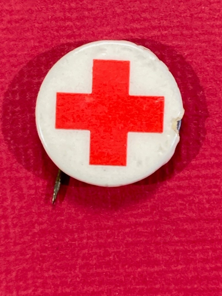 Vintage Red Cross Button / Pin