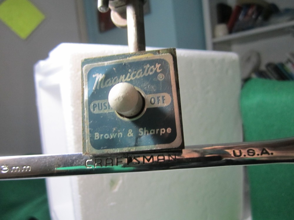 Brown& Sharpe Magnicator