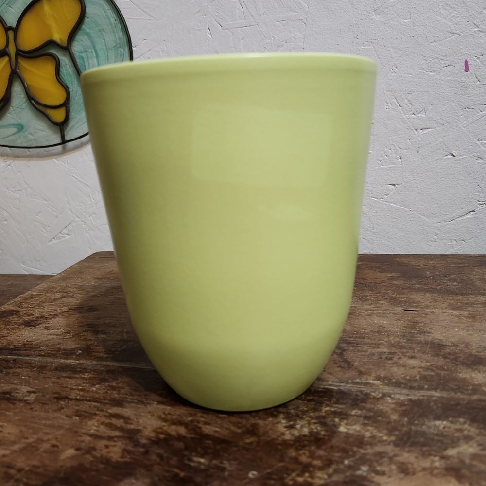 Celery? Green Pottery Vase/Planter Made in Germany 5.75"