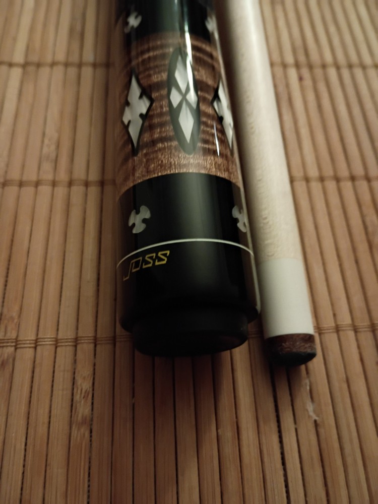 Joss Cue Stick