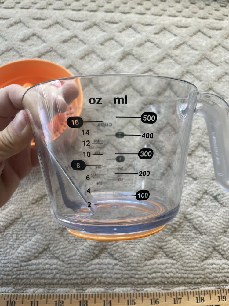 Farberware Professional 2 Cup Citrus Juicer with Easy Read Design