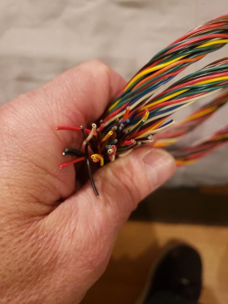 Electronic Digitrax Wire 28wires 36"