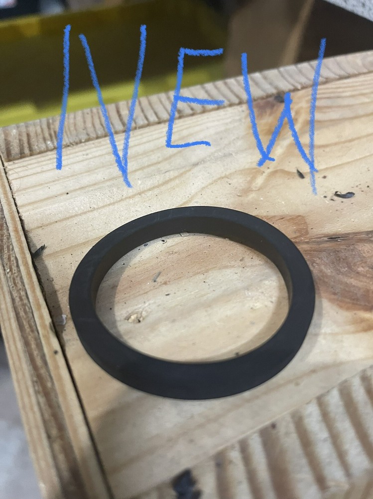 Grease gun barrel seal o-ring