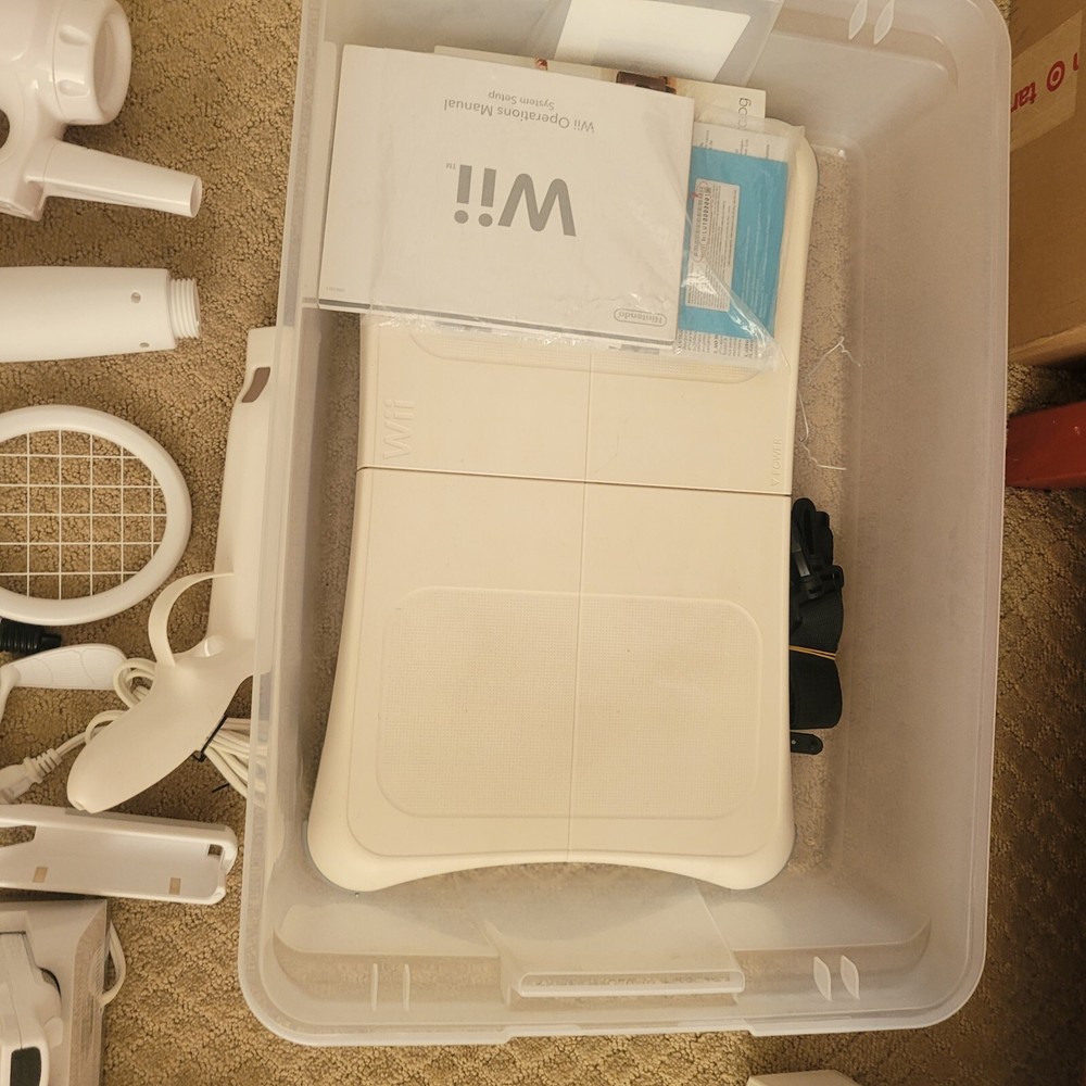 Wii Bundle Gaming Console 25+ Games/Accessories + 2 Wii Fit