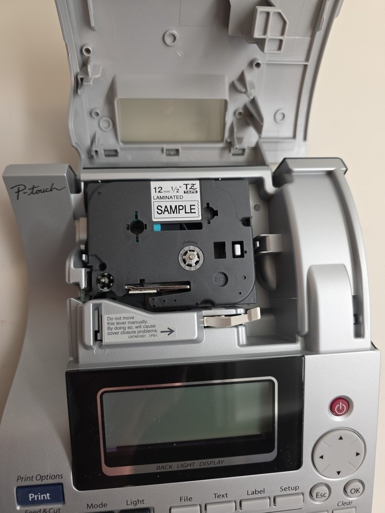 Brother P-Touch PT-2700 Professional Electronic Thermal Labeling System TESTED