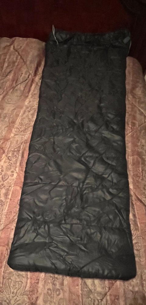 Vintage Pinnacle Sleeping Bag With Storage Bag