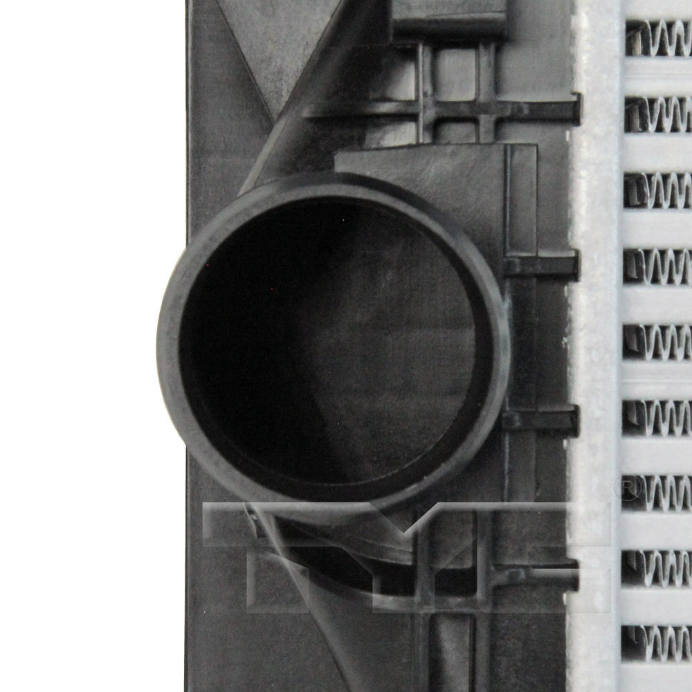 Intercooler TYC 18074