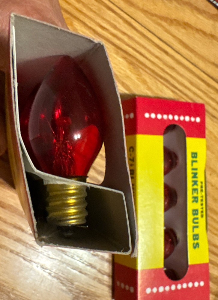 Vintage C-7 1/2 Blinker Bulb Replacement Christmas Tree Light - Red 2 Packs