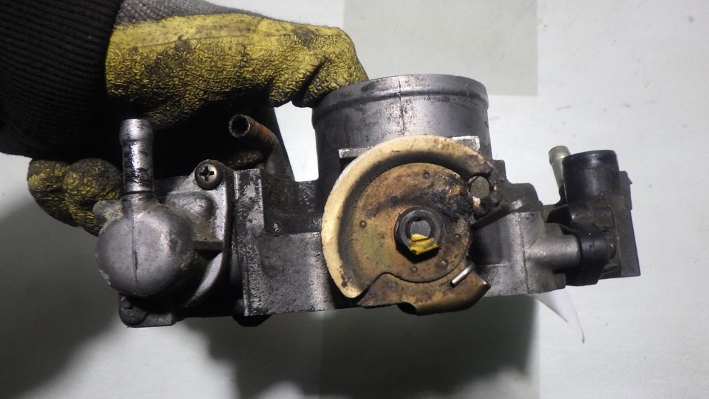 98 HONDA PRELUDE Throttle Body