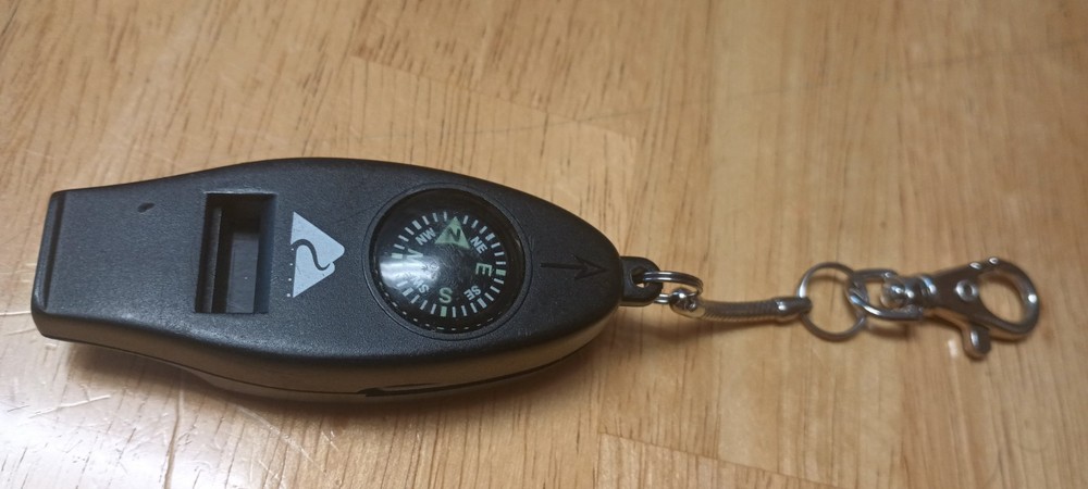 Directional Lightweight Pocket Compass Temperature Key Chain Magnifying