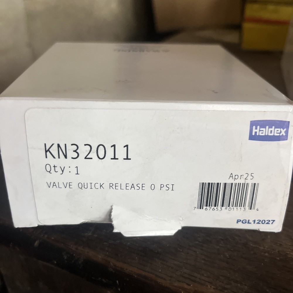 NOS Genuine Haldex   KN32011 Quick Release Valve